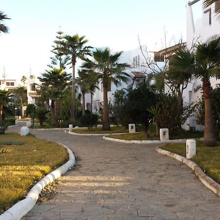 Ferienwohnung Bel Appart Refait A Neuf Sur Tamouda Bay Tetouan Fnideq Exterior foto