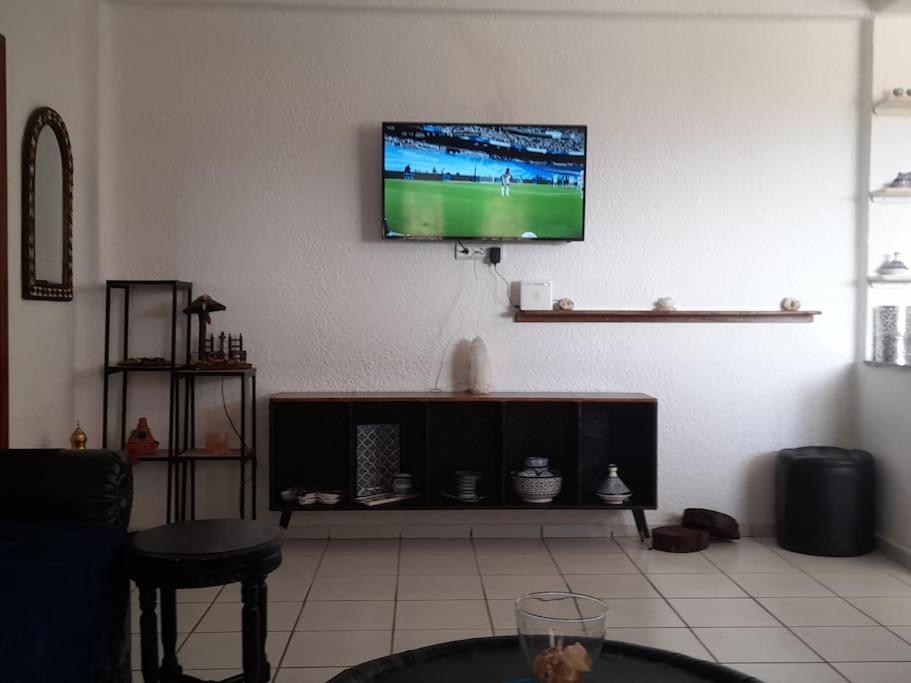 Ferienwohnung Bel Appart Refait A Neuf Sur Tamouda Bay Tetouan Fnideq Exterior foto